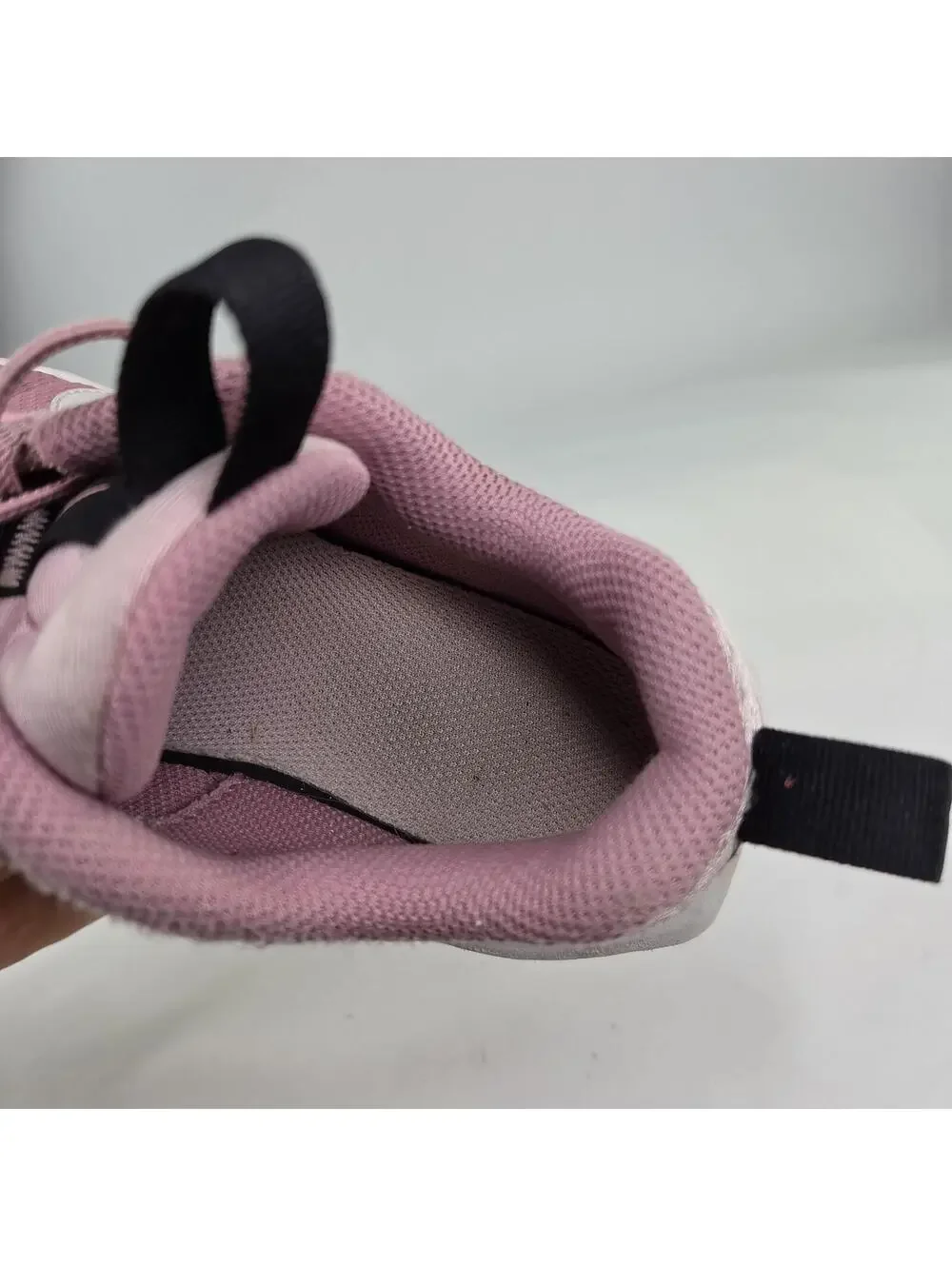 Nike Air Max INTRLK Lite Youth shoes US 2 Kids Pink Sneakers
